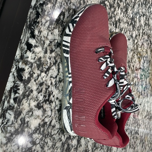 Size 7.5 woman NoBull trainers barely used - Picture 1 of 3